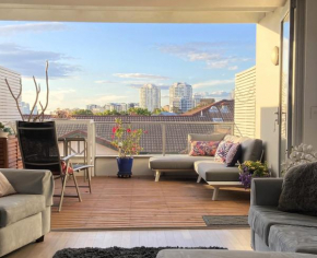 Fab Penthouse near Bondi / Bronte, shops & bars, Sydney